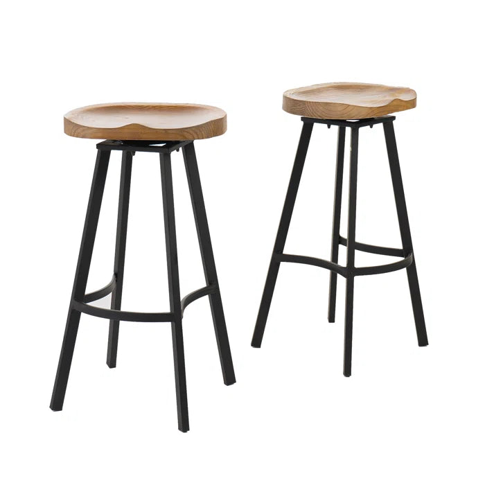 Ensemble de 2 tabourets de bar pivotants de style industriel avec cadre en fer finition rouille, assise en pin, aucun assemblage requis, naturel