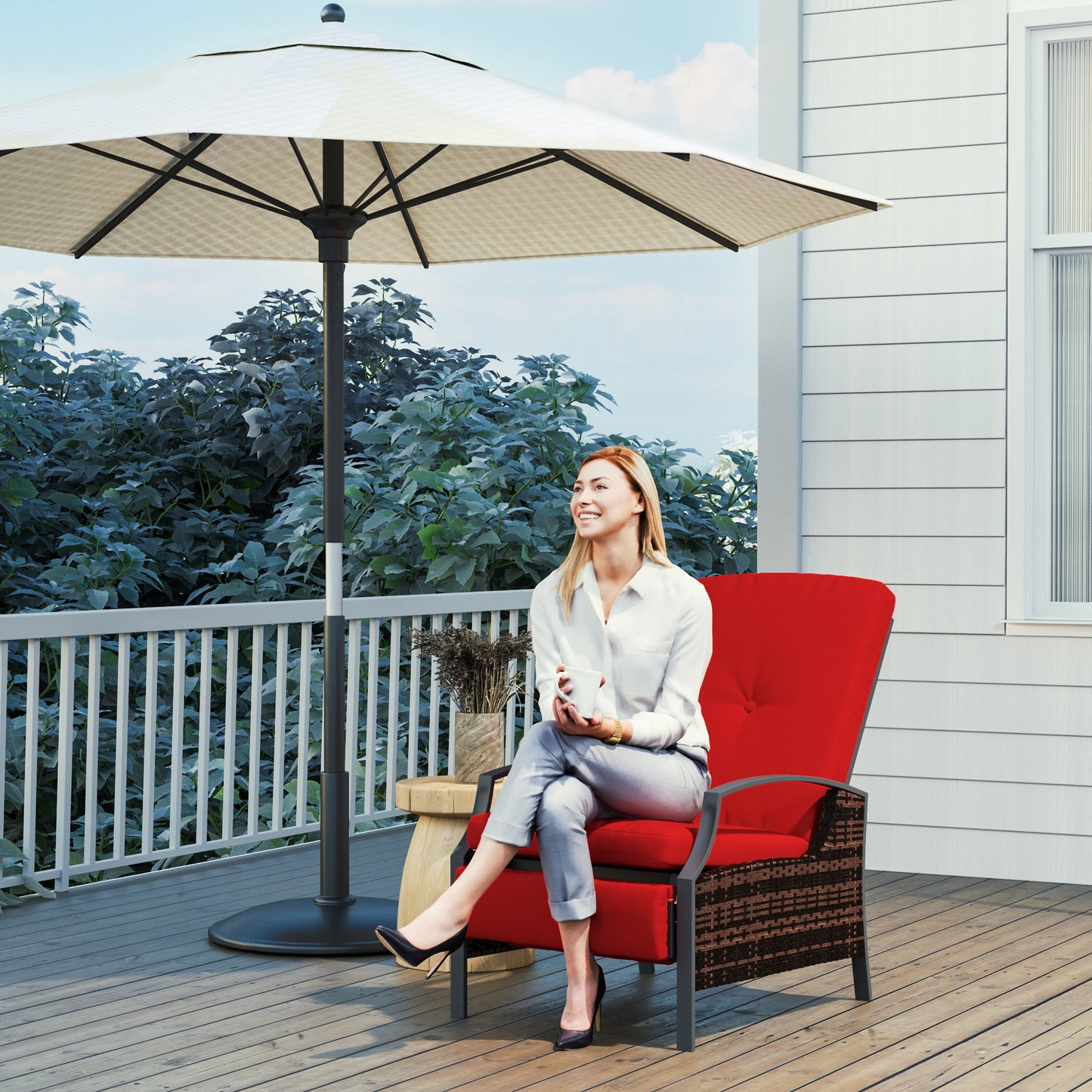 Fauteuil inclinable d'extérieur en rotin avec dossier réglable et repose-pieds rétractable, couleur rouge vin