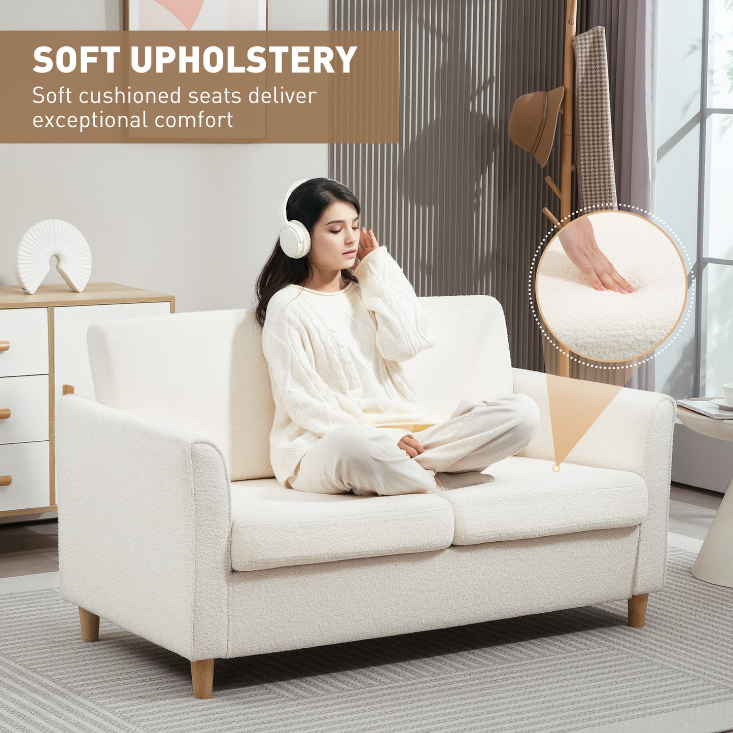 Canapé 2 places avec accoudoirs et pieds en bois pour salon, chambre, blanc crème