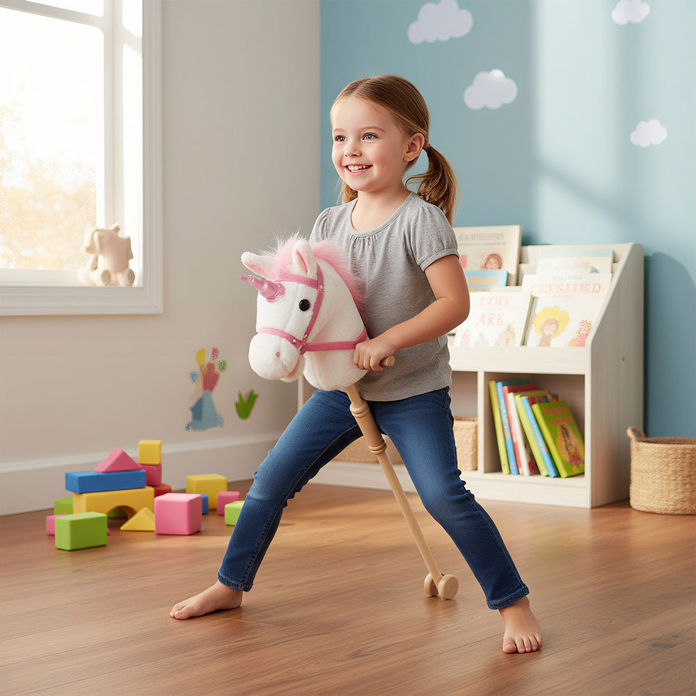 Licorne en peluche avec roues en bois, sons de hennissement et de galop, blanc