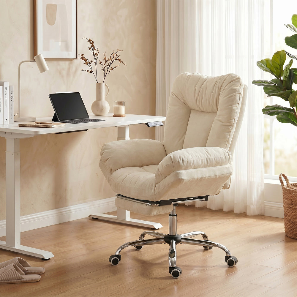 Fauteuil de bureau large avec repose-pieds, beige