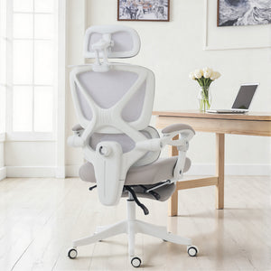 Chaise de bureau inclinable en filet avec repose-pieds, gris clair
