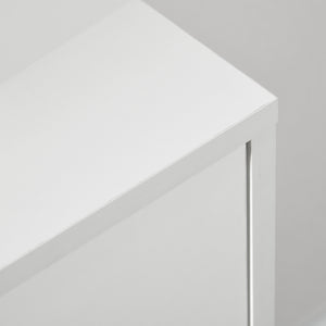 Commode blanche avec 3 tiroirs, commode moderne avec pieds et poignées en bois massif, blanc