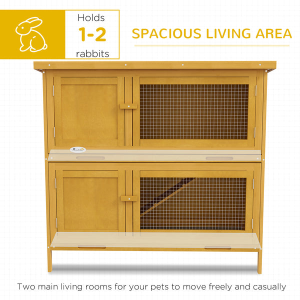 Clapier en bois avec 2 grandes niches principales