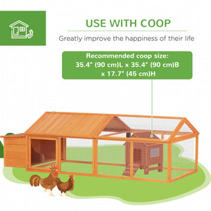 Coop with nesting box, wooden roof and side door for 4 to 8 chickens