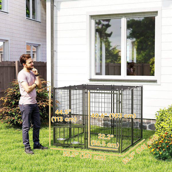 Enclos avec gamelles réglables et protection solaire