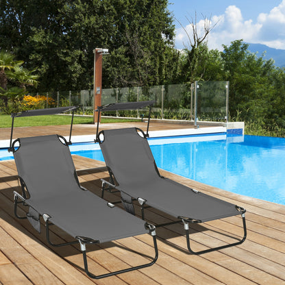 Ensemble de deux chaises longues pliantes gris foncé avec dossier réglable et pare-soleil intégré, idéales pour la plage ou la terrasse