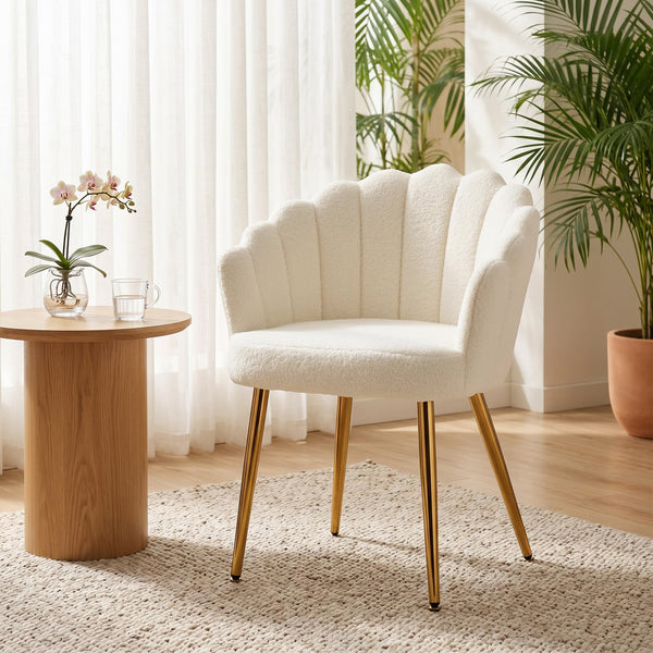Fauteuil d'appoint, dossier à pétales, style moderne, pieds en métal, couleur crème