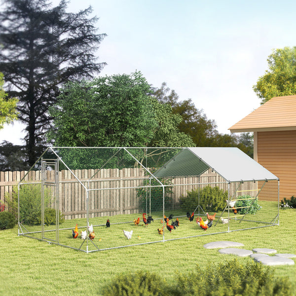 Grand poulailler métallique avec housse imperméable et résistante aux UV