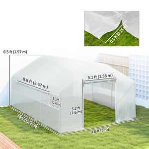Tunnel greenhouse with structure and windows made of UV and wind resistant galvanized steel