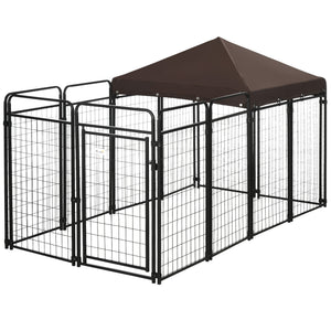Enclos extérieur avec auvent imperméable