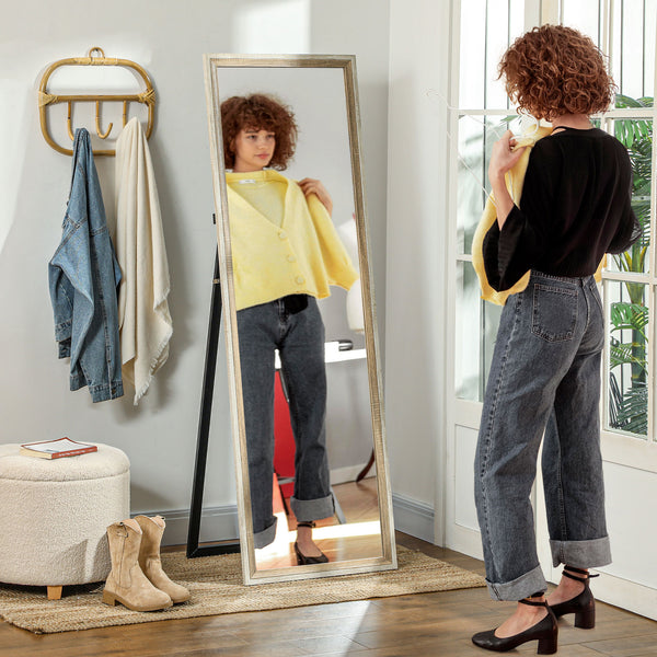 Miroir sur pied pleine longueur sur pied ou à poser avec cadre pour chambre, grain de bois foncé