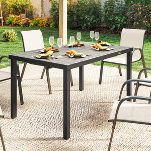 Table de patio rectangulaire pour 6 personnes en composite bois-plastique et structure en acier, grise
