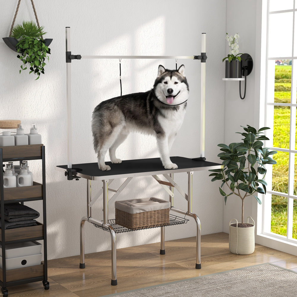 Table de toilettage réglable pour chiens avec 2 sangles de sécurité et panier de rangement, noire