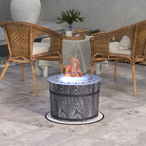 Foyer au bois sans fumée avec tapis