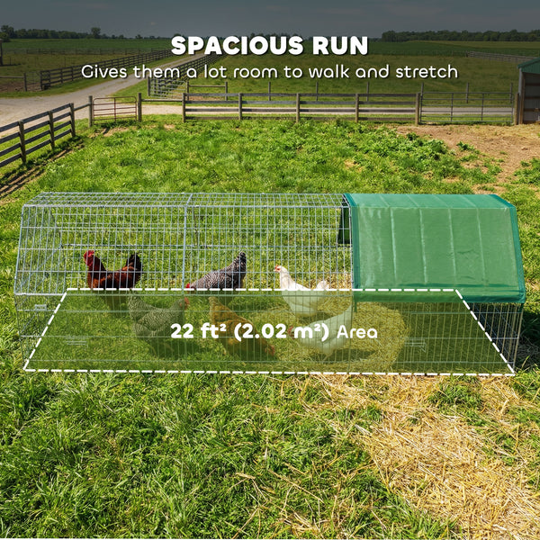 Metal chicken coop with UV-resistant lid
