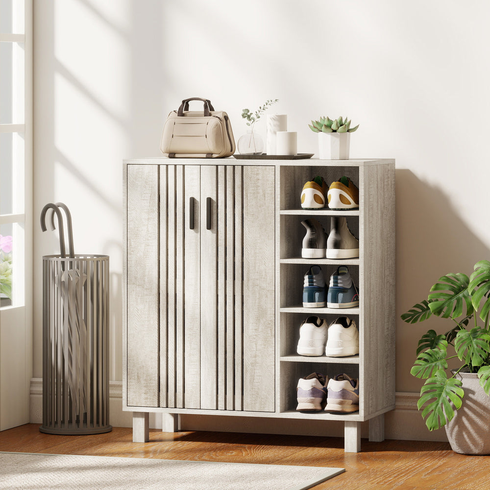 Rangement à chaussures avec double porte et étagères ouvertes, 17 paires, gris clair