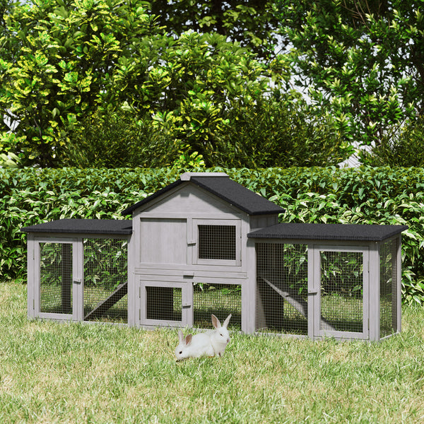 Wooden hutch with double run and sliding ramps