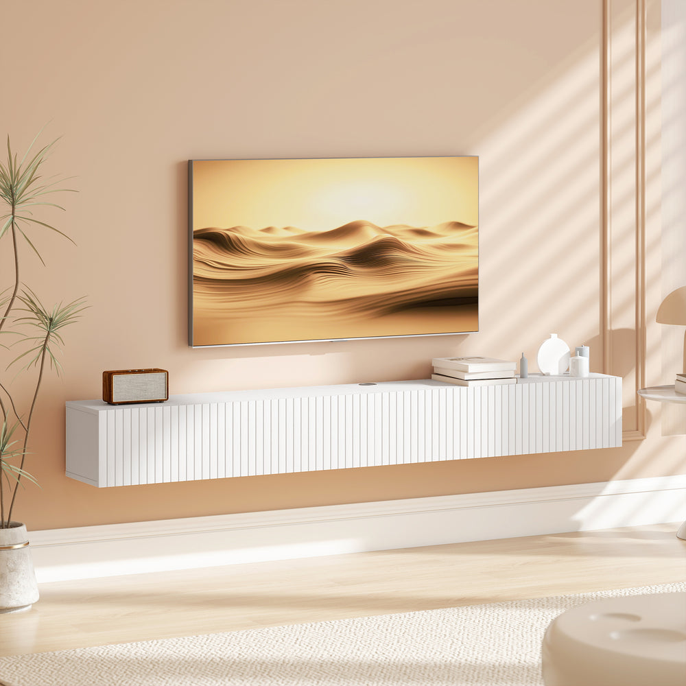 Meuble TV mural flottant 71" pour téléviseurs jusqu'à 72 pouces, console multimédia avec 2 portes abattantes cannelées, passe-câbles, blanc