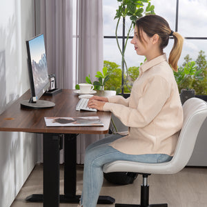 Chaise de bureau sans accoudoirs pivotante à 360°, hauteur et inclinaison réglables, blanc crème