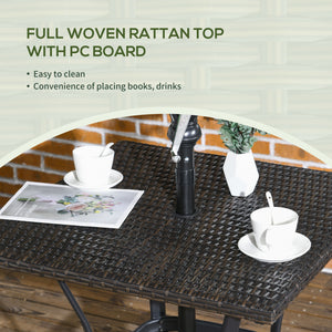 Table basse d'extérieur en résine tressée avec trou pour parasol, marron