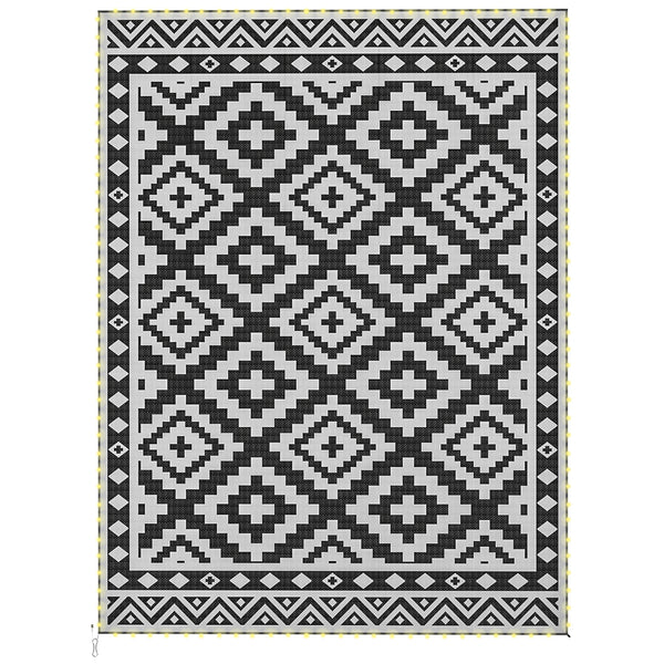 Reversible plastic straw outdoor rug with LED lights 12 ft x 9 ft