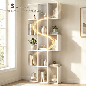 Bibliothèque à 5 niveaux en forme de S avec 15 compartiments, aspect bois blanc
