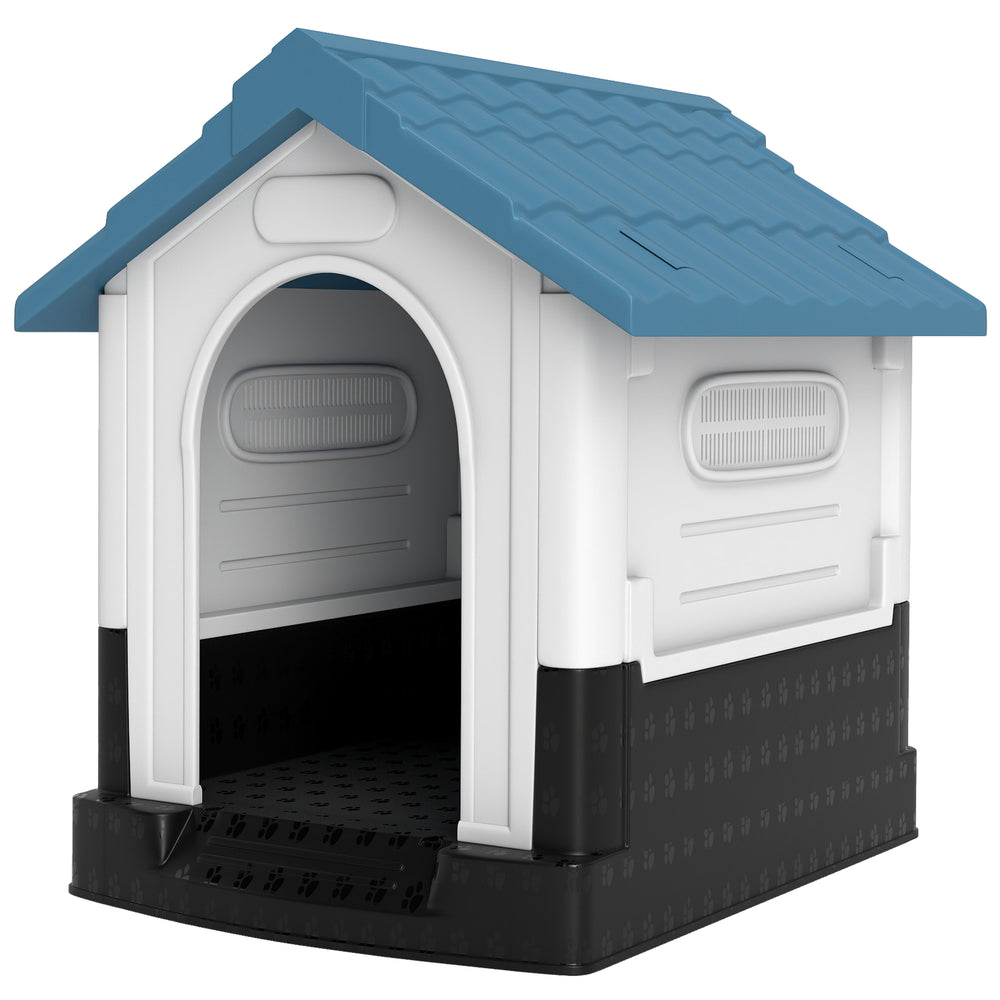 Outdoor kennel with windows and elevated base