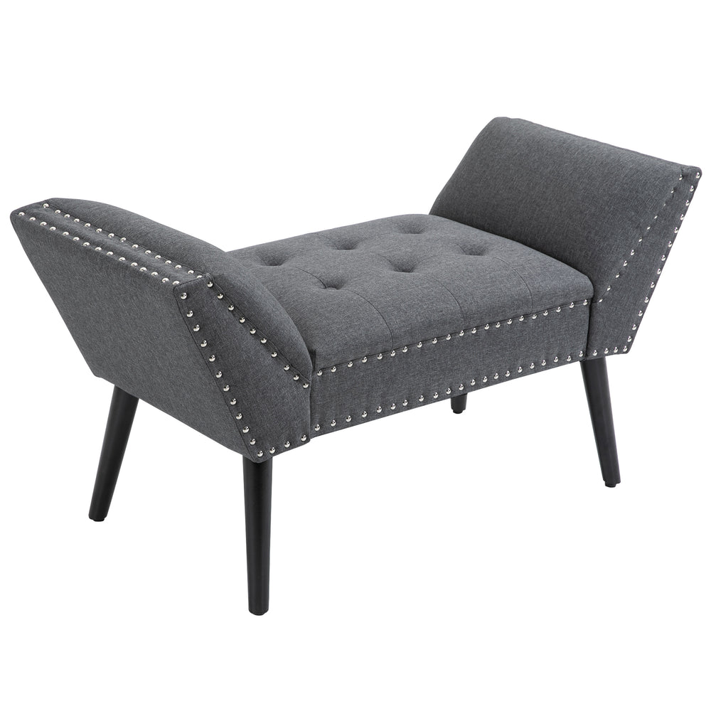 Banc rembourré moderne avec accoudoirs et garniture cloutée, gris