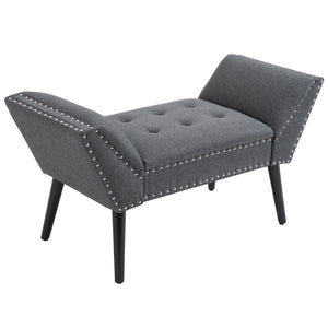 Banc rembourré moderne avec accoudoirs et garniture cloutée, gris